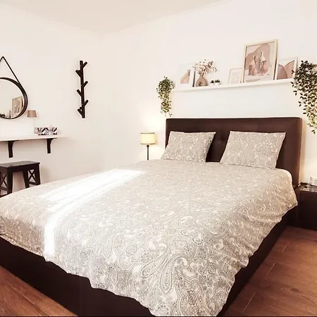 Rose Garden House Bukurešť